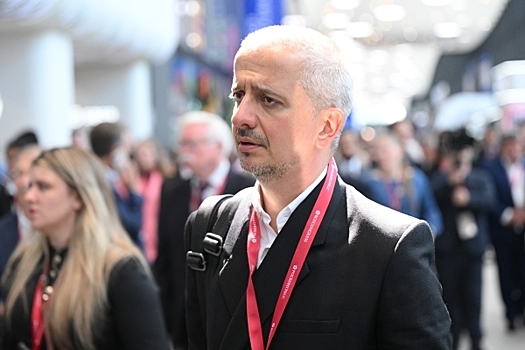 «Совесть и несчастья»: Как отставка Богомолова затмила страсти по Ефремову