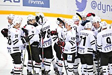 "Автомобилист" проиграл "Трактору" на родном льду в матче КХЛ