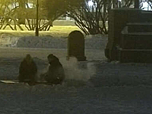 Мужчина потушил Вечный огонь на Марсовом поле и не смог объяснить, зачем