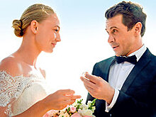 Павел Деревянко сыграл свадьбу с Оксаной Акиньшиной