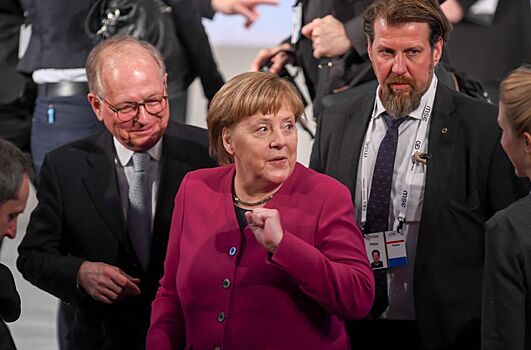 Меркель отреагировала на перенос Brexit