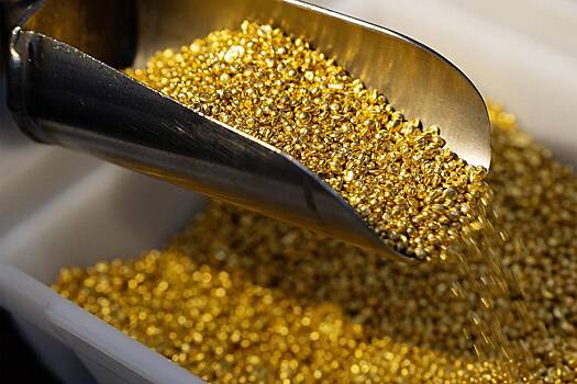 Рекордный рост цен на золото связали с принимаемыми в США решениями