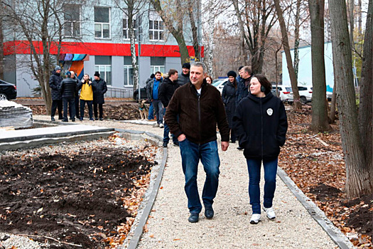Мэр Самары Иван Носков: В Часовом сквере завершается благоустройство благодаря инициативе местных жителей