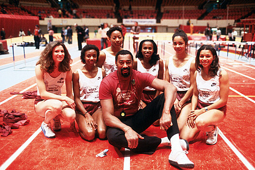 Легенда НБА Уилт Чемберлен утверждает, что у него было 20 000 женщин
