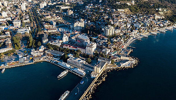 В Крыму представили самую большую в мире крымско-татарскую женскую феску