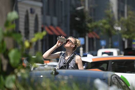 Россиянам назвали норму потребления воды летом