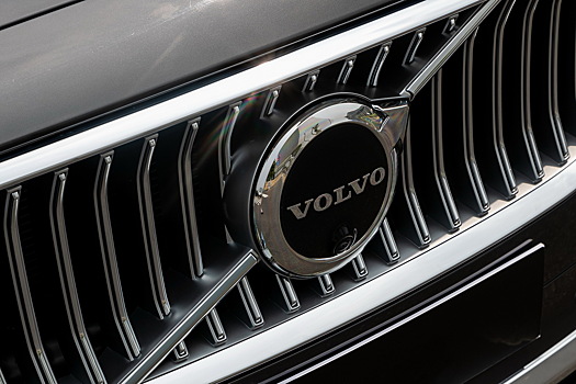 Volvo запатентовала съемный руль и сенсорные педали