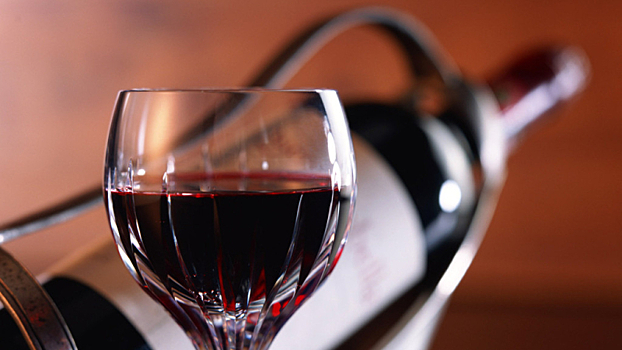 Ученые рассказали о пользе красного вина для диабетиков
