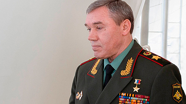 Герасимов обсудил военное сотрудничество с командующим Сухопутными войсками Камбоджи