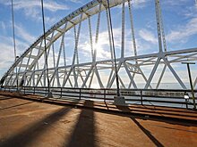 На мосту в Крым установят железнодорожные пролеты
