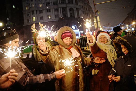 Новогодние каникулы в России будут короче