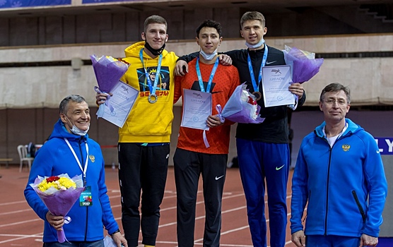 Южноуралец стал чемпионом России в прыжках с шестом