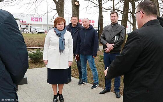 Мэр Сорокина обсудила с рязанцами благоустройство променада в Дашково-Песочне