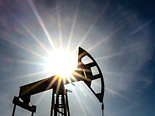 Нефтяному рынку предрекли дальнейшее падение цен