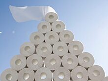 7 смешных картинок про самоизоляцию