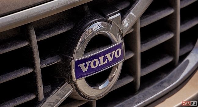 Volvo XC60 успешно прошел новый краш-тест IIHS