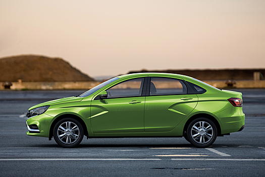 Появилась первая информация об обновленной Lada Vesta