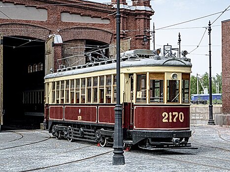 Как в парке "Москино" воссоздали трамвайные пути начала XX века для фильма "Лиля"