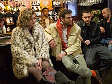 Вышел трейлер российской комедии «По барам»