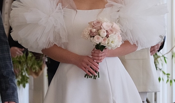 В Волгограде пара сыграла свадьбу в музейном подземелье