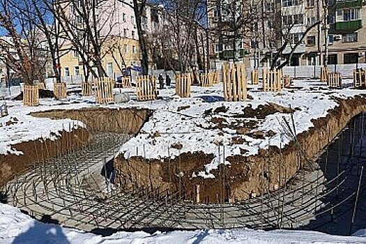 Реконструкция площади Блюхера в Хабаровске выполнена уже наполовину