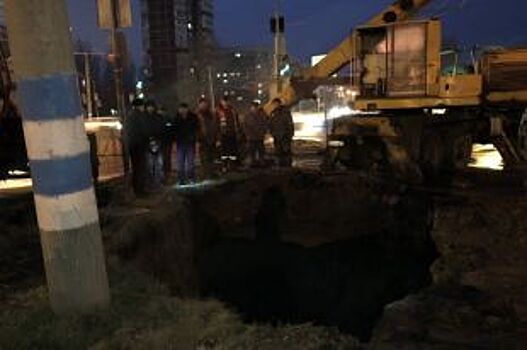 В Заволжском районе Ульяновска провалился канализационный коллектор