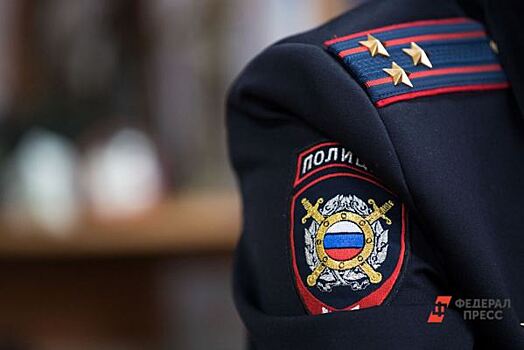 Свердловские полицейские проводят фотоконкурс «Леди в погонах»