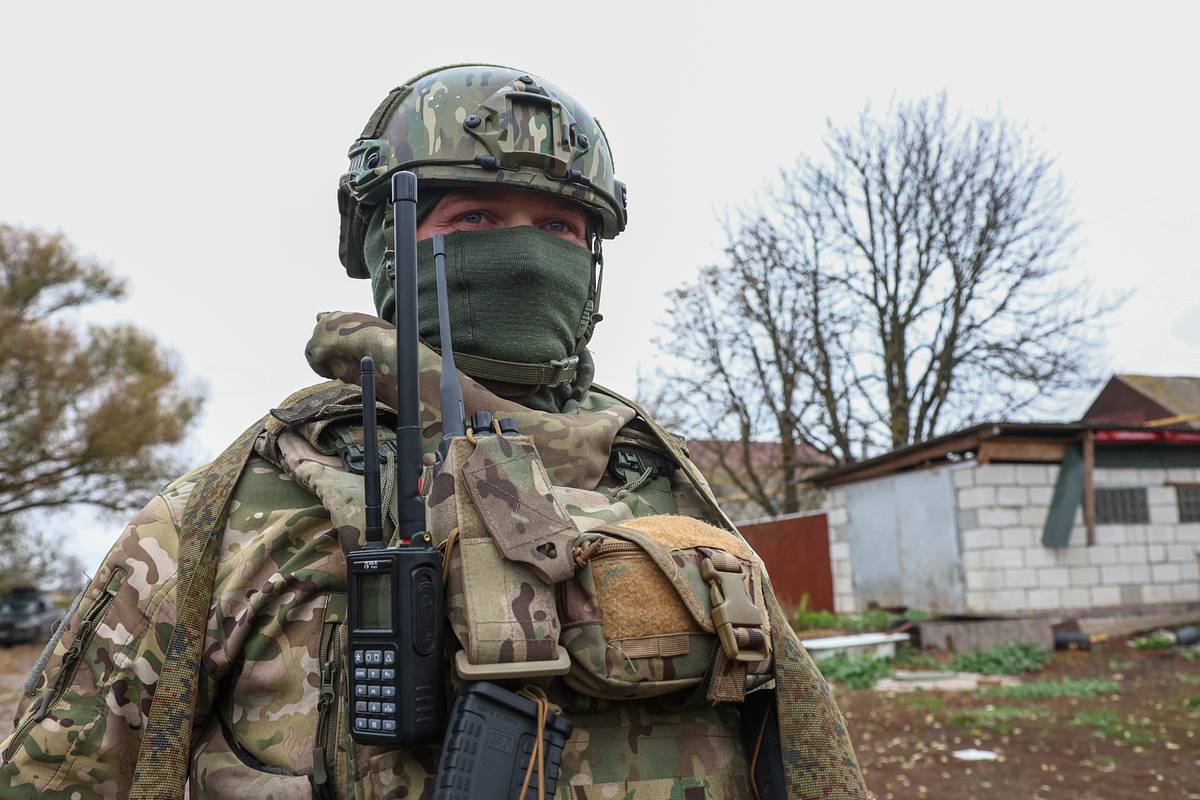 Осужденный за взятку чиновник отправился на СВО