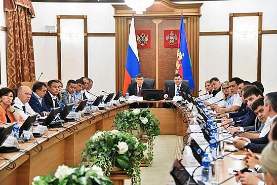 Московский фонд защиты прав дольщиков достроит не менее шести проблемных столичных жилых комплексов