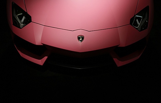 Ferrari и Lamborghini ушли с украинского рынка