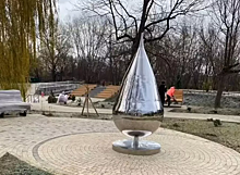 В России переделали скандальный «памятник анальной пробке»
