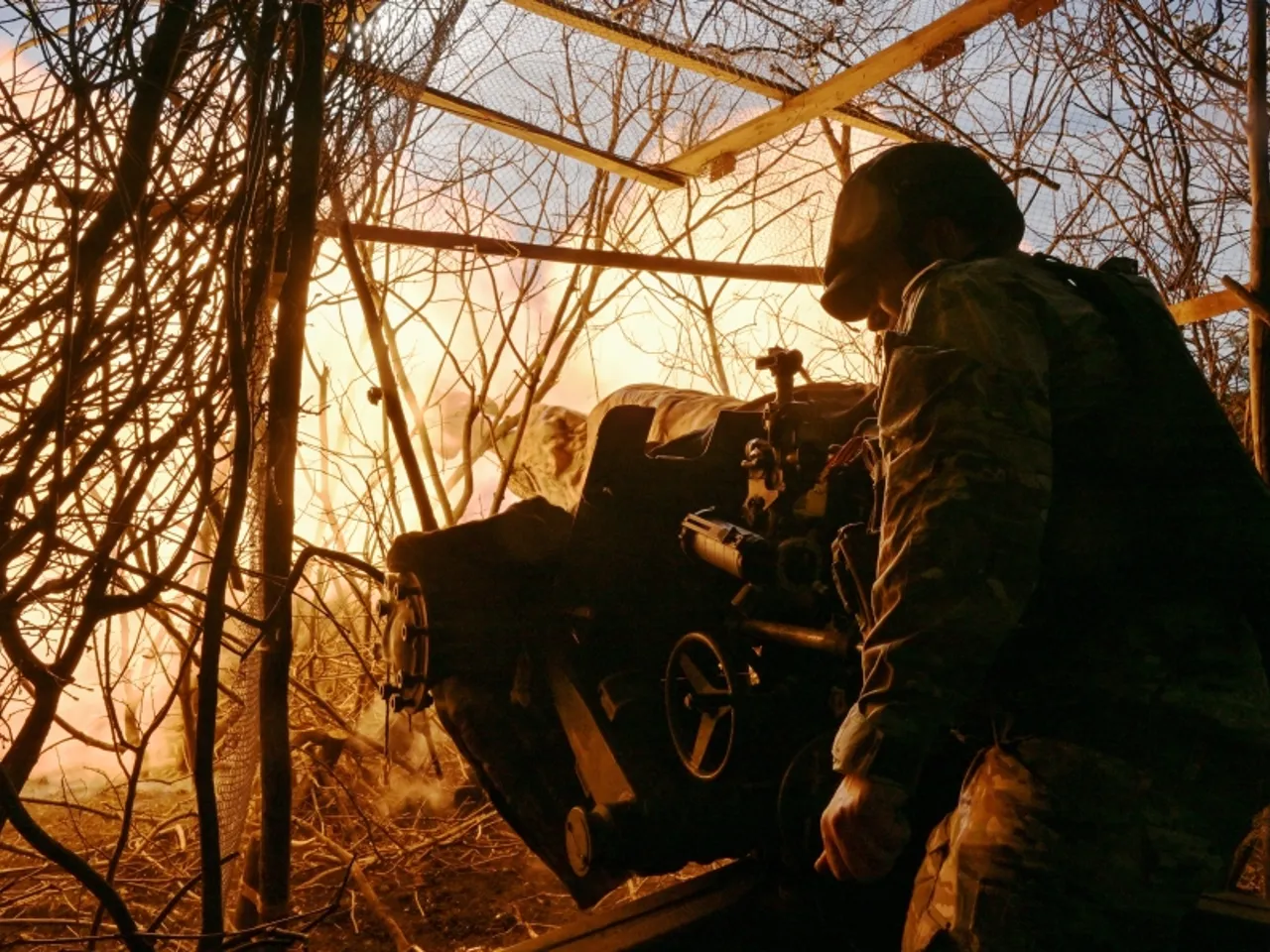 Данные о сбое в снабжении ВС РФ после удара по мосту через Сейм оказались ложью