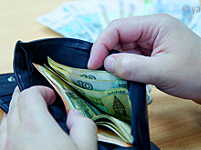 На Урале зарплаты работников заводов выросли почти на 30%