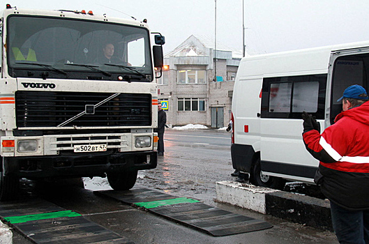 Минтранс может расширить полномочия по весогабаритному контролю