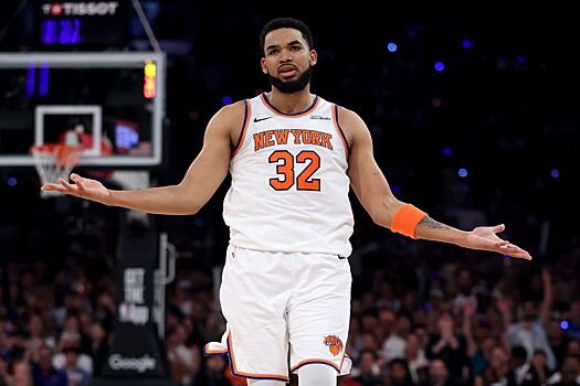 Видео: Карл-Энтони Таунс набирает 20 очков в 4-й четверти матча «Индиана» — «Нью-Йорк»