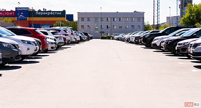 С июня Huawei Luxeed S7 сможет самостоятельно парковаться