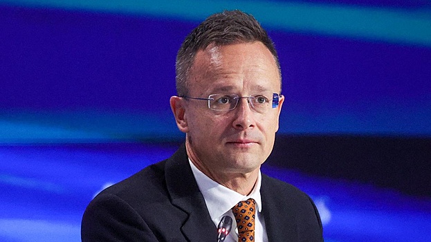 Сийярто: Венгрия выступает против общего заявления ЕС по Гренландии