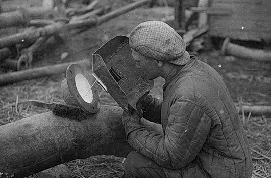 Почему опасно смотреть на сварку