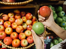 Почему лучше есть яблоки разного цвета