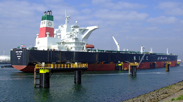 Нефть в обмен на инвестиции. Как Китай «подминает» Иран?