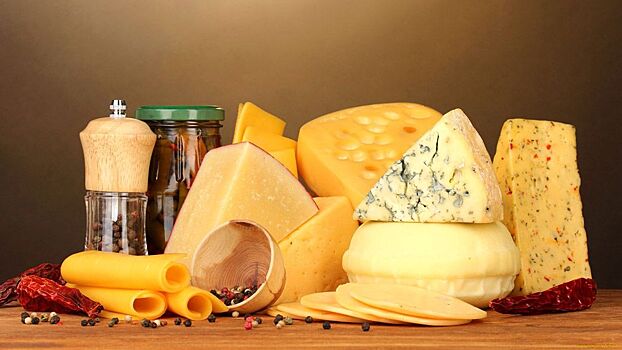6 причин, почему есть сыр полезно