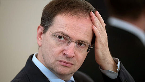 Минобрнауки решило судьбу Мединского