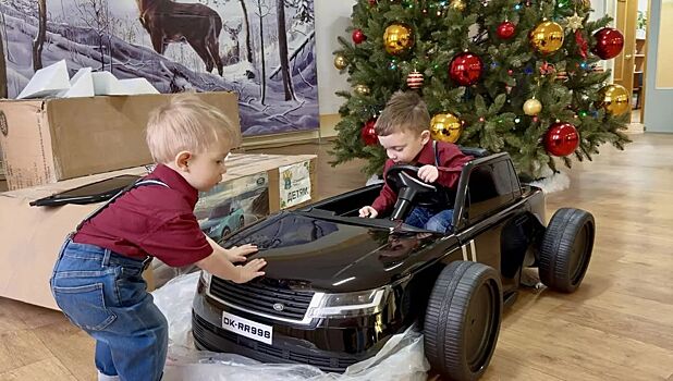 Электромобили, изъятые таможней, поступили сиротам Волгоградской области