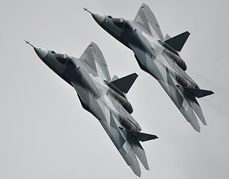 В США описали "битву века" между Су-57 и F-22