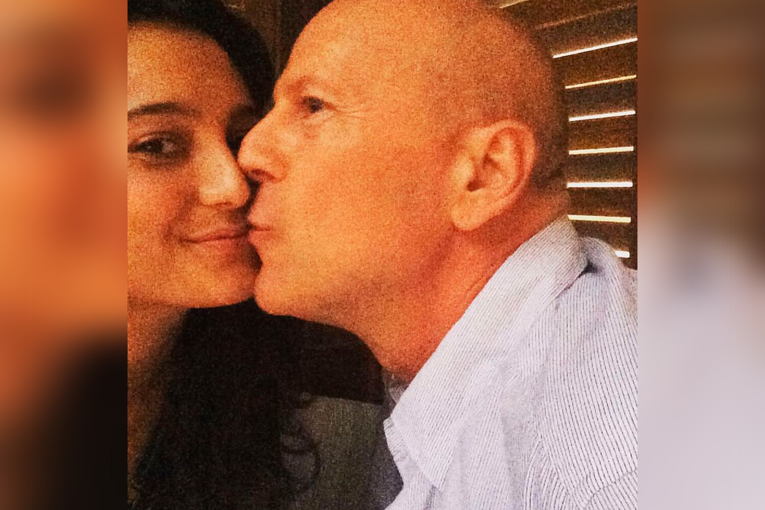 Жена Уиллиса Хеминг призналась, что актер все еще узнает ее