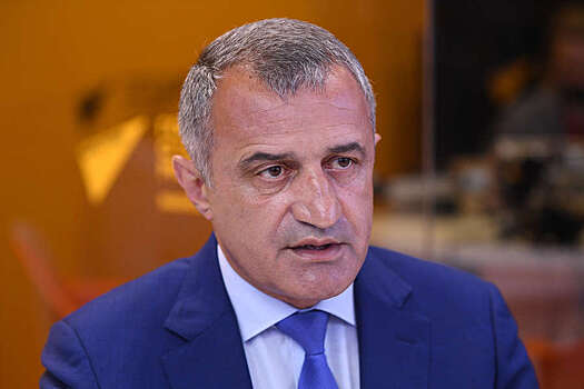 Президент Южной Осетии намерен посетить Донбасс