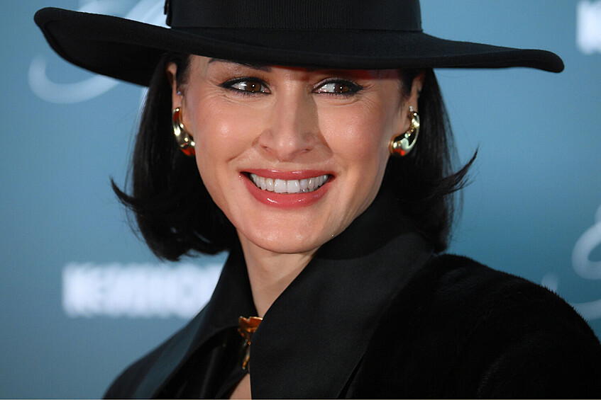 Тина Канделаки перед началом церемонии вручения XII Премии Ассоциации продюсеров кино и телевидения (АПКиТ) в конгресс-центре Центра международной торговли (ЦМТ) в Москве, 2025 год