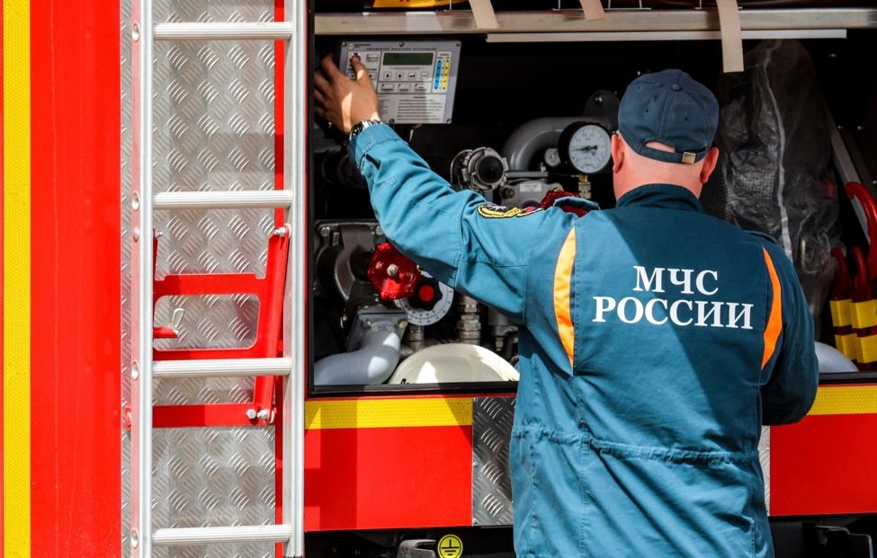 Многоквартирный дом в окрестностях Сочи повреждён из-за атаки БПЛА