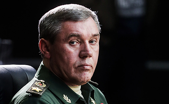 Залужный назвал Герасимова сильным и непредсказуемым врагом