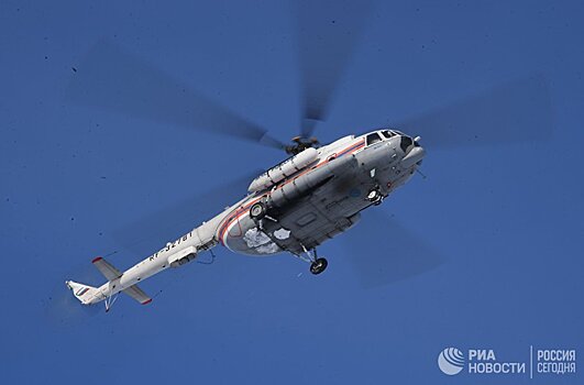 Вертолет эвакуировал пострадавшую в ДТП девочку в Подмосковье